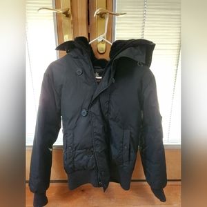 Roots black bomber jacket xs